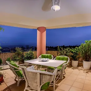 Two Bedroom Bright With Amazing Veranda Θεσσαλονίκη